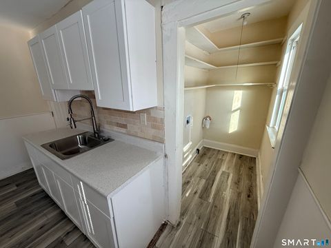 Tiny photo for 15 Beacon Street #1st Floor, Hartford, CT 06105 (MLS # 24153689)