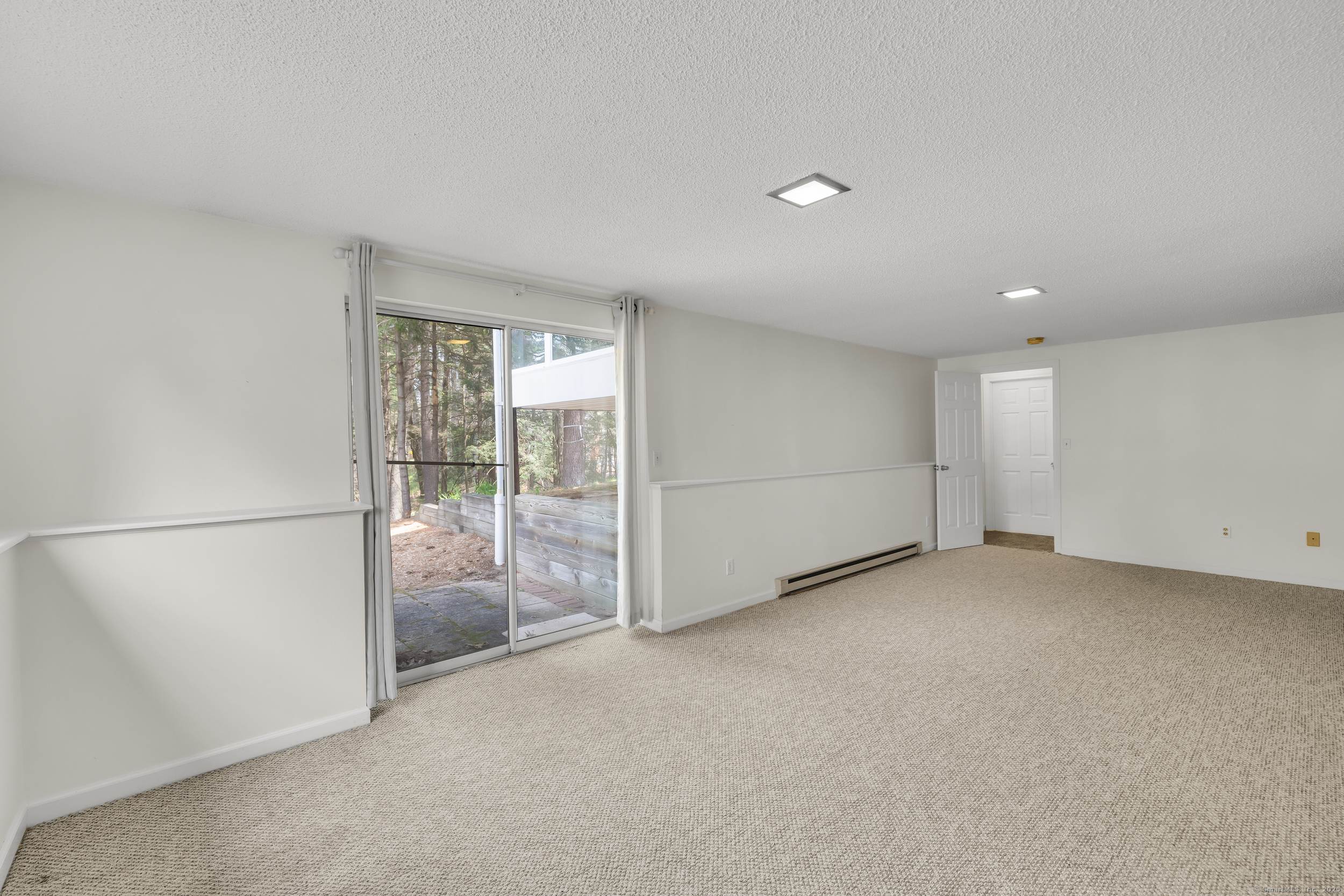 12 Southbridge Court #12, Simsbury, Connecticut image 25