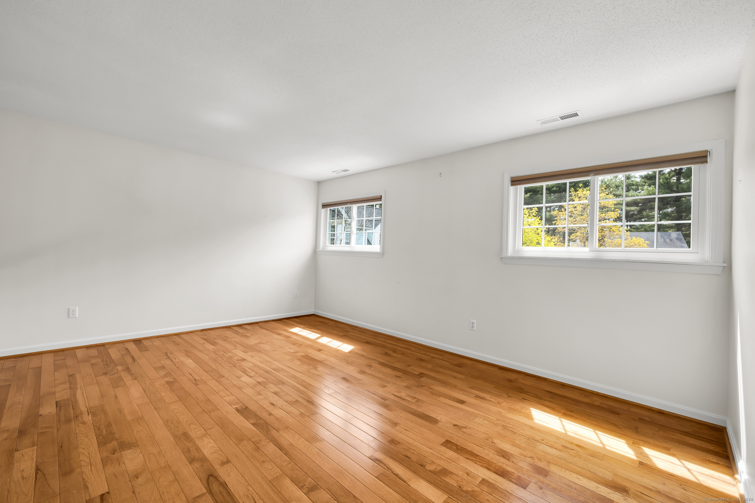 12 Southbridge Court #12, Simsbury, Connecticut image 19