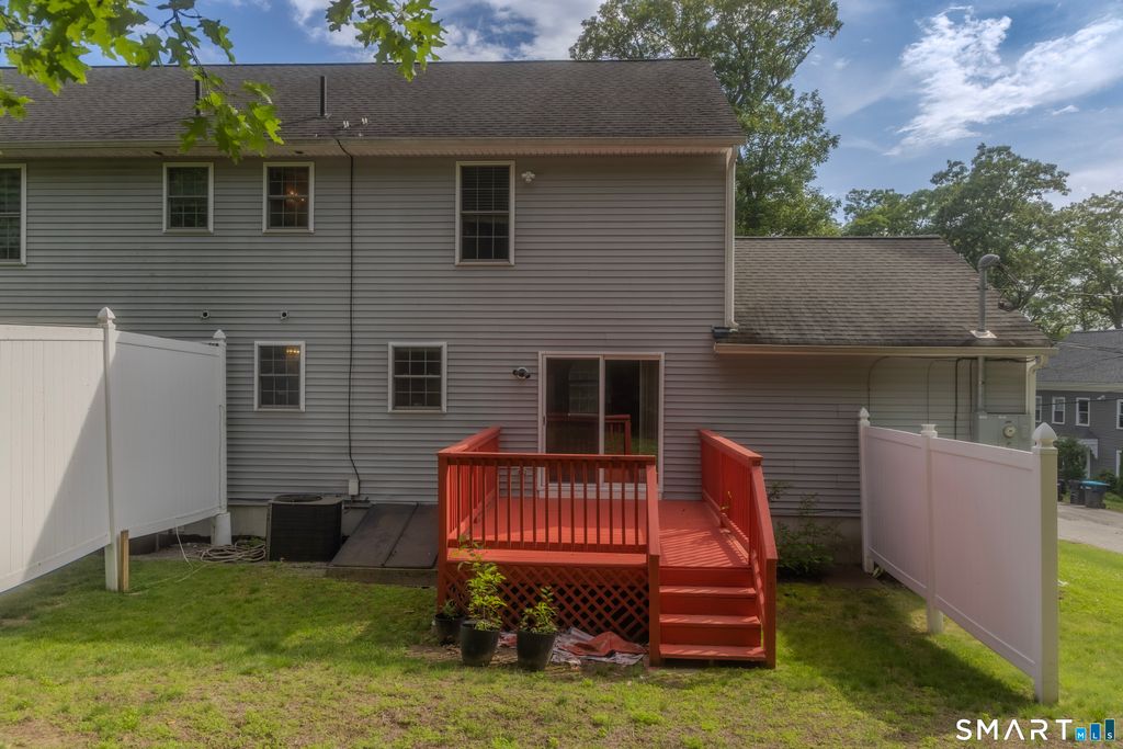 Photo of 29 Prospect Street #A, Putnam, CT 06260 (MLS # 24147456)