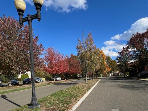 Tiny photo for 60 Cassandra Boulevard, West Hartford, CT 06107 (MLS # 24134709)