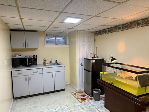 Tiny photo for 360 Vincellette Street, Bridgeport, CT 06606 (MLS # 24143783)