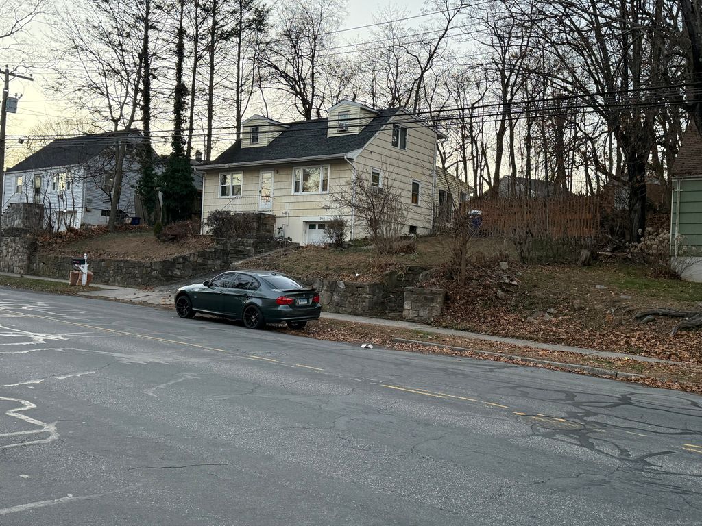 Photo of 360 Vincellette Street, Bridgeport, CT 06606 (MLS # 24143783)