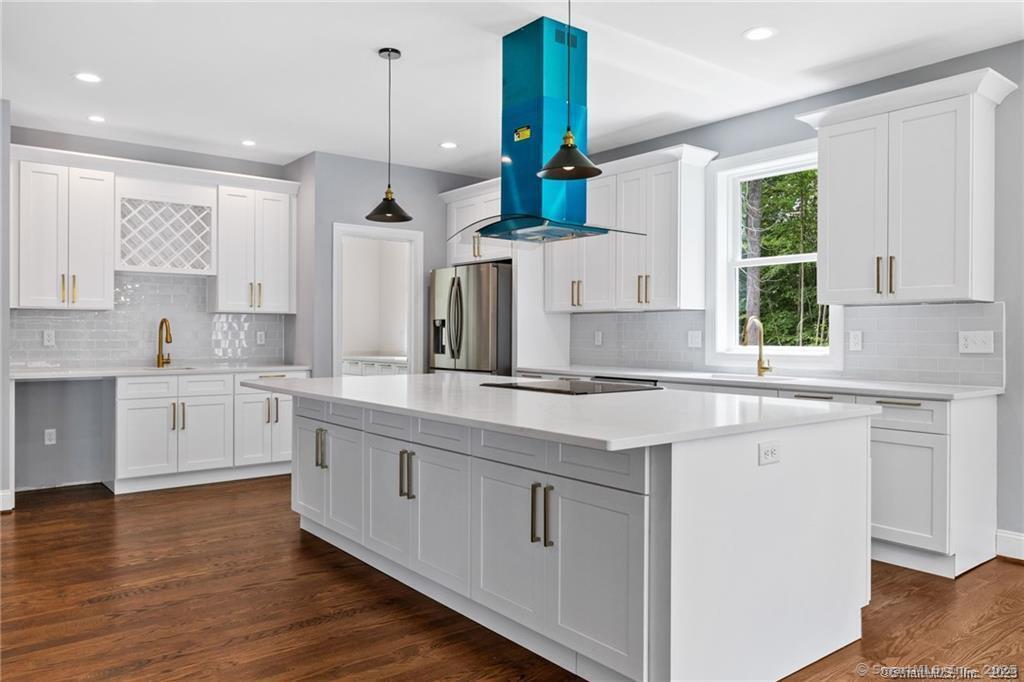 119 Colchester Avenue