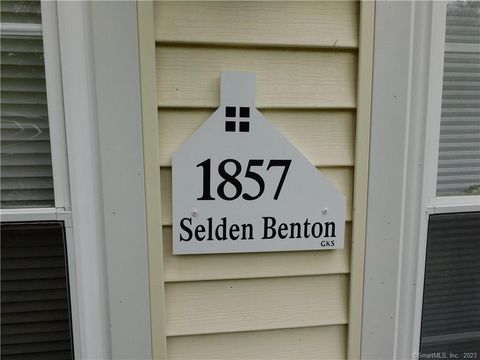 Tiny photo for 402 Boston Street, Guilford, CT 06437 (MLS # 24150982)