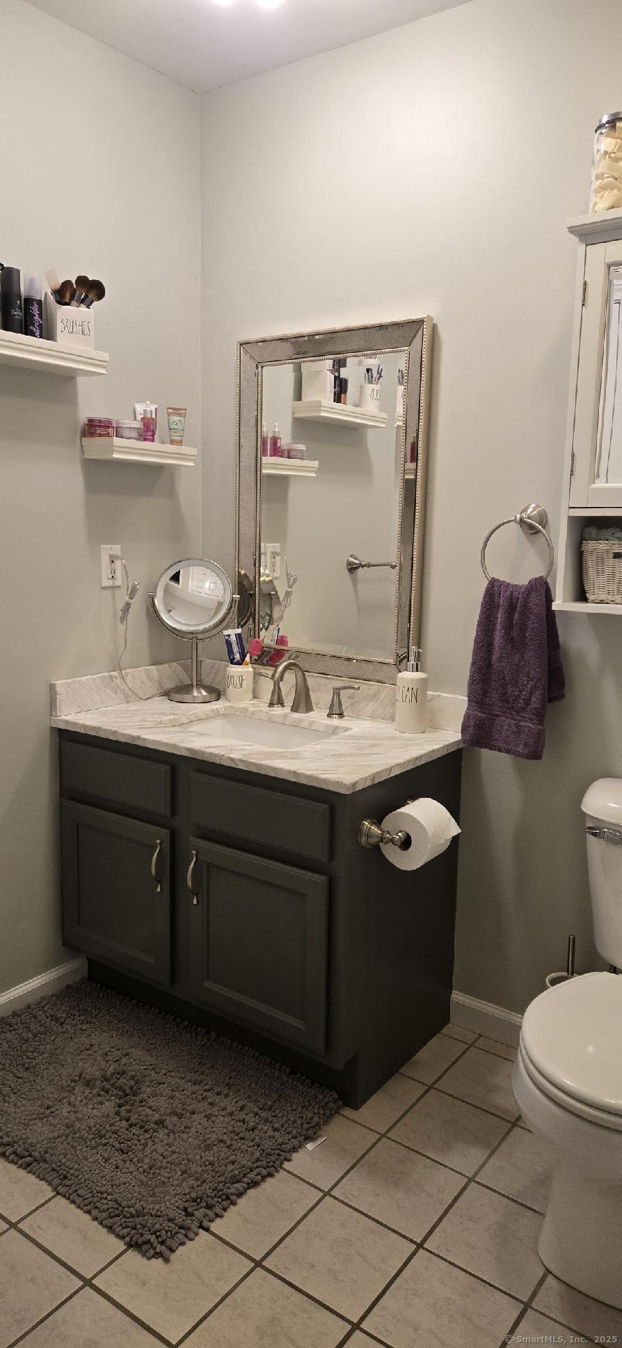 11 Mannions Lane #APT 1, Danbury, Connecticut image 7