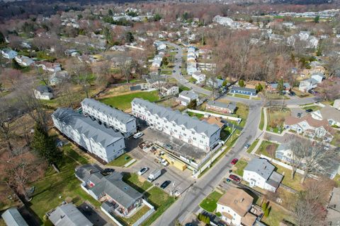 Tiny photo for 2 BEACON Square #2, Fairfield, CT 06825 (MLS # 24148288)