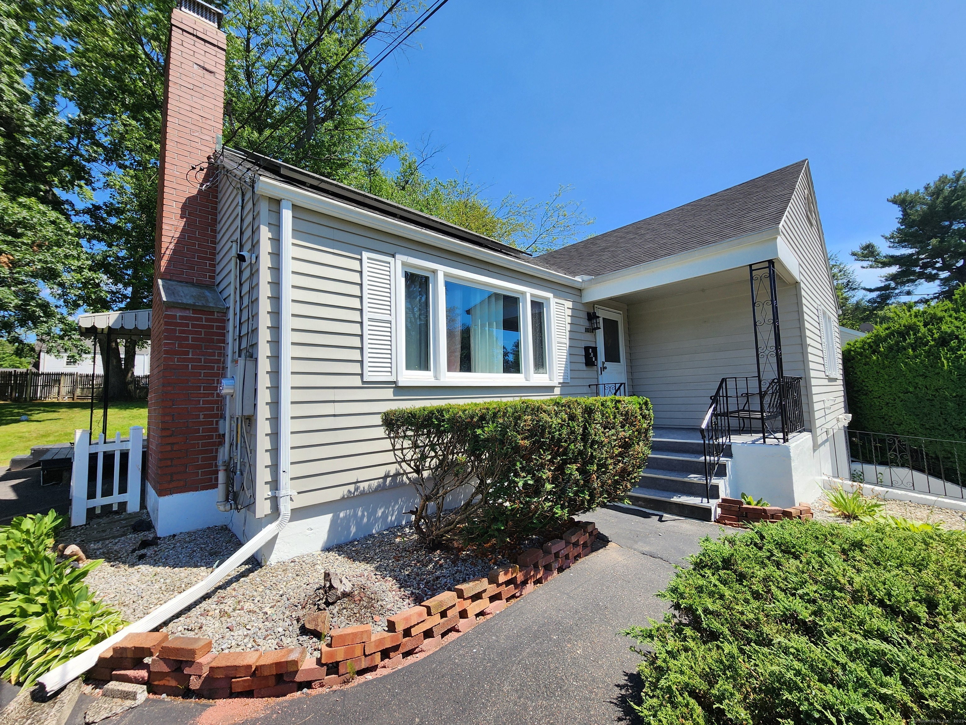 1014 North Worthy Street