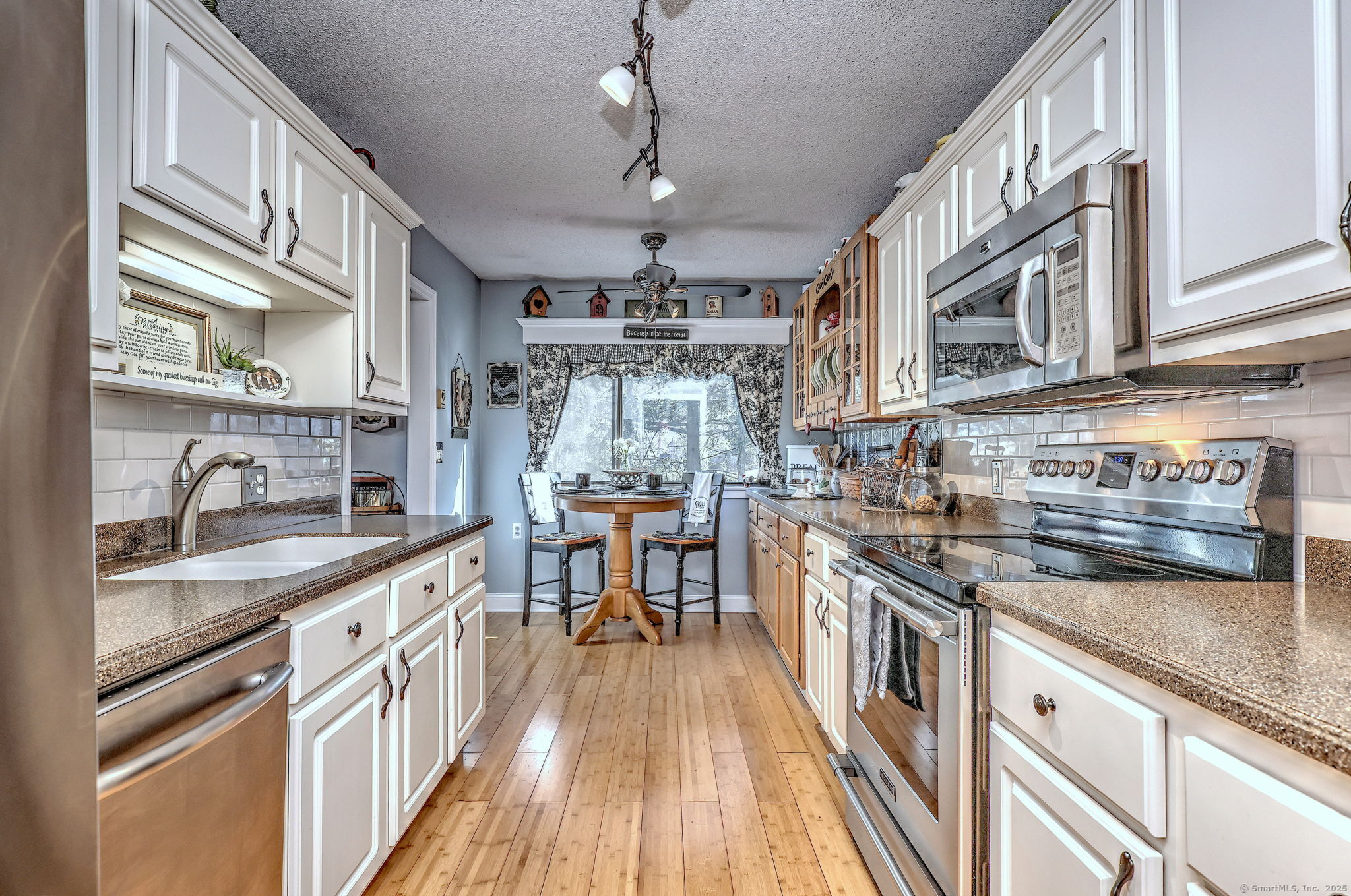 636 Heritage Village #B, Southbury, Connecticut image 9