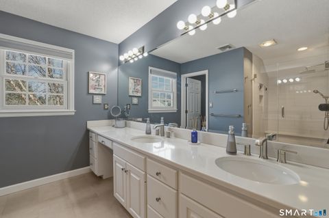 Tiny photo for 10 Buckingham Lane, West Hartford, CT 06117 (MLS # 24159826)