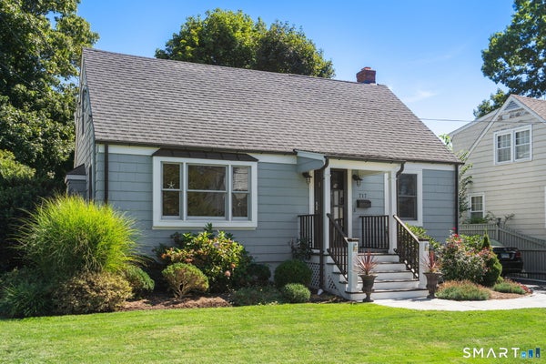 717 RIVERSIDE DR, FAIRFIELD, CT 06824 - Image 2146fd363dfd82b1ff8100b0473ece8a/2211452417