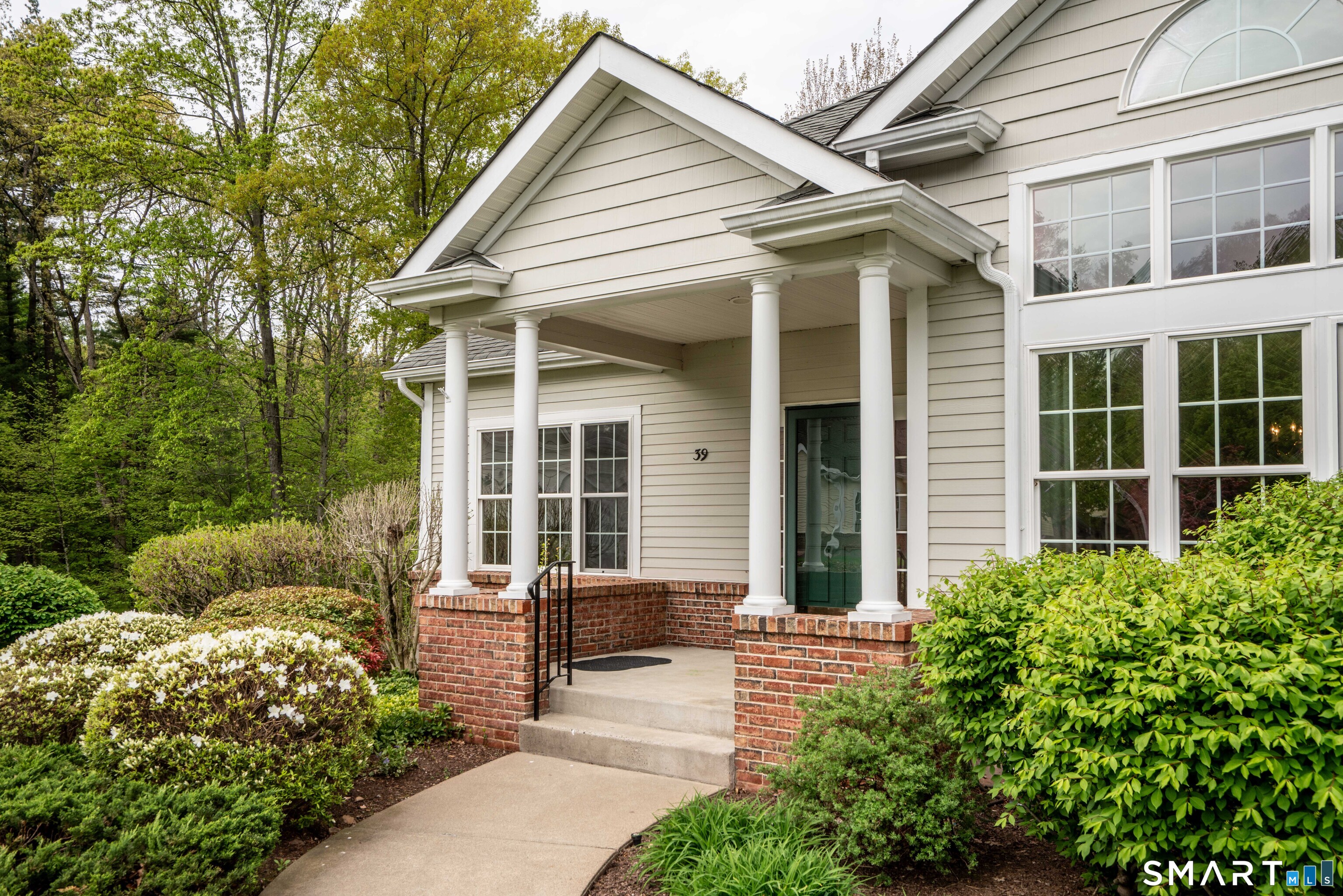 39 Emily Way 39