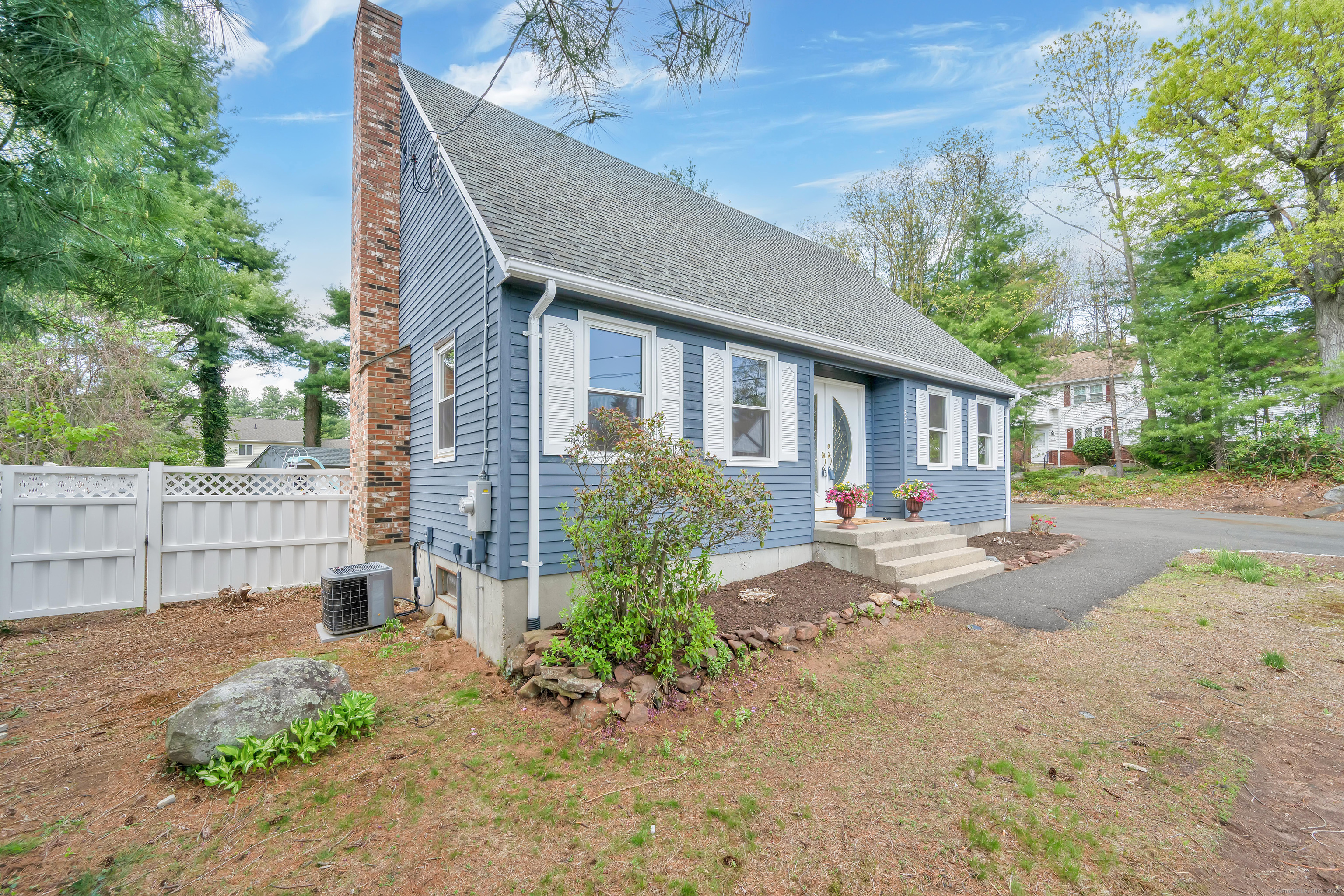 63 Rita Drive