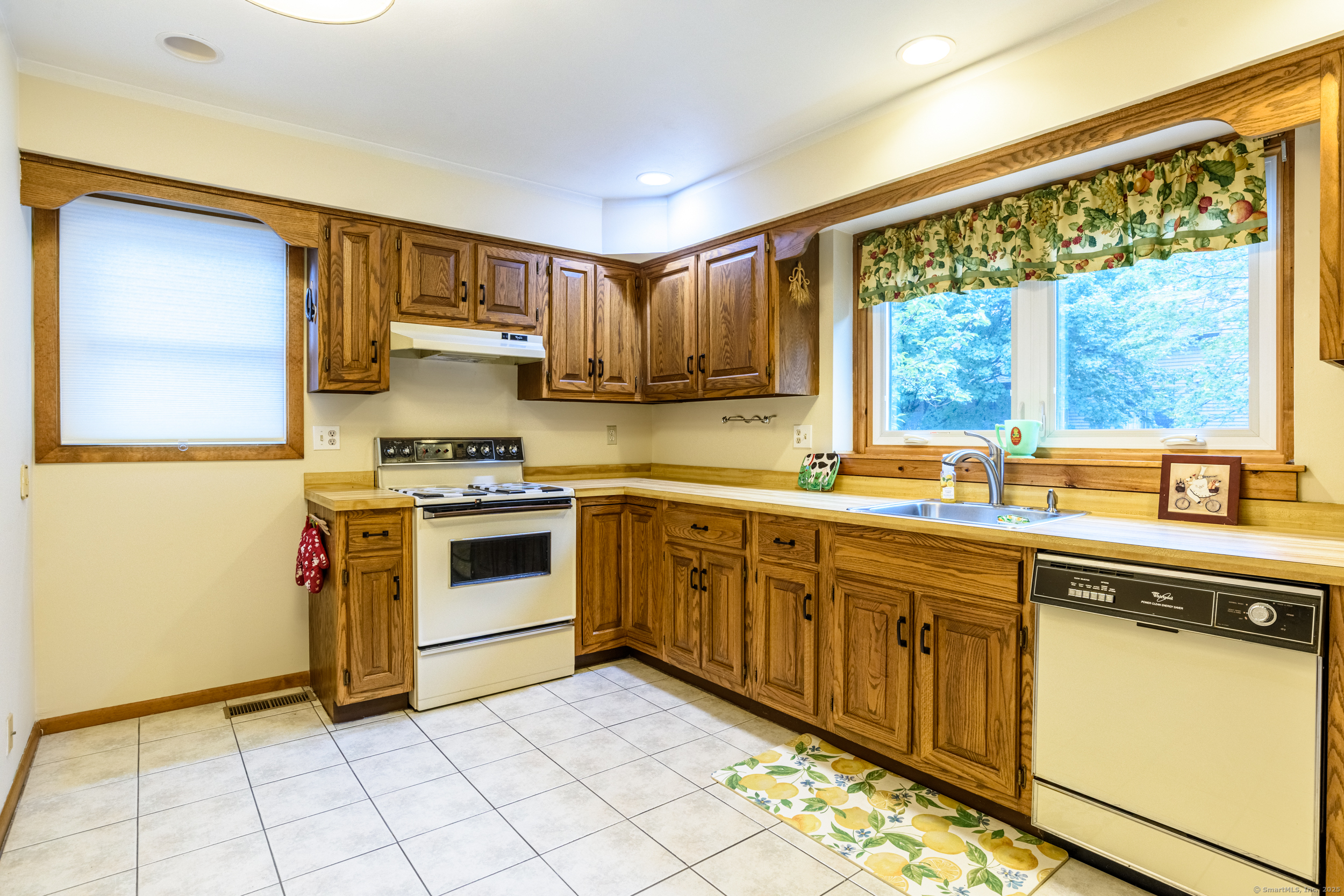 26 Edgehill Circle 26