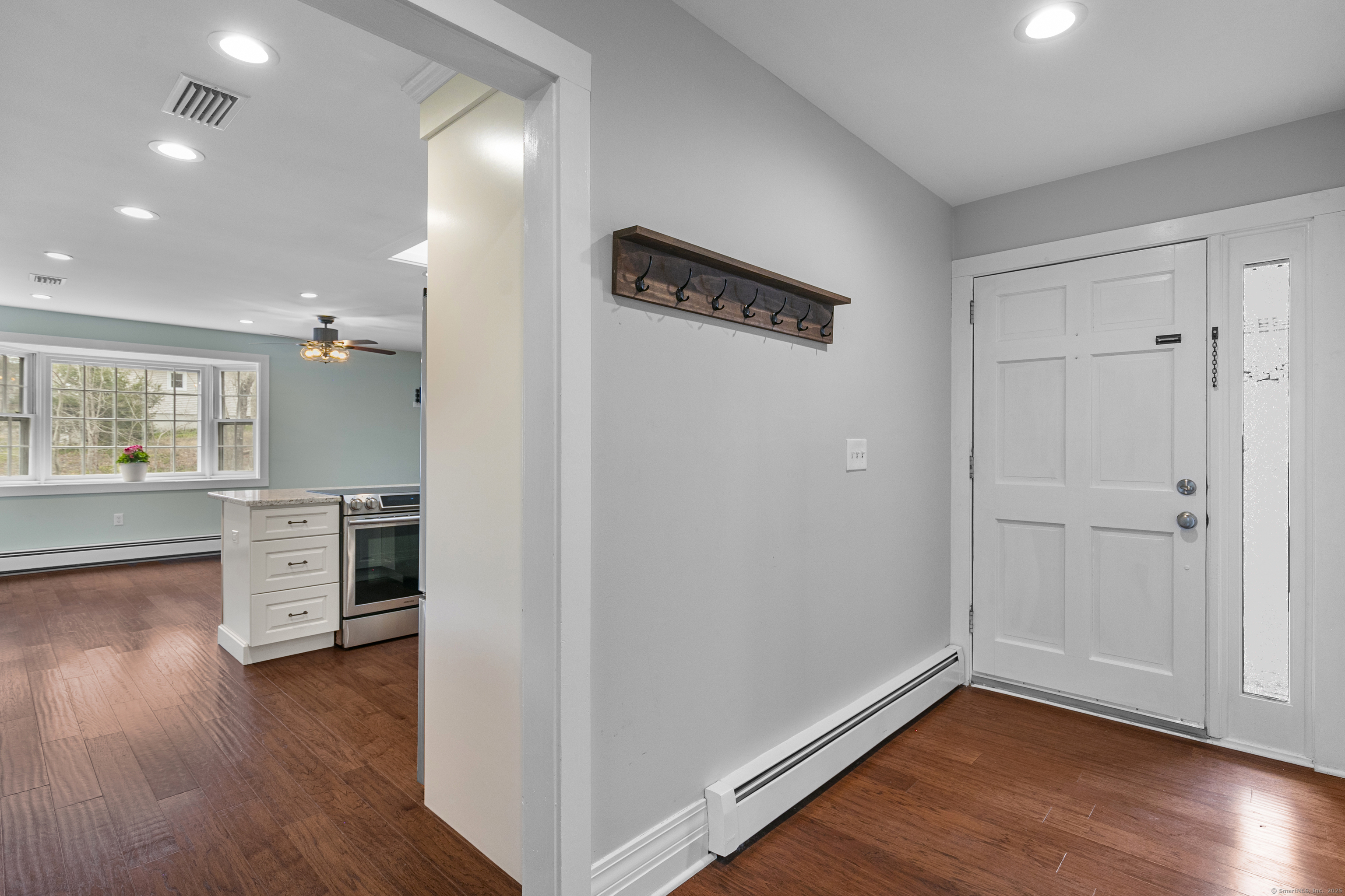 333 Chesterfield Road, East Lyme, Connecticut image 3