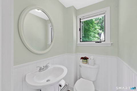 Tiny photo for 33 Chambers Street, Manchester, CT 06042 (MLS # 24187283)