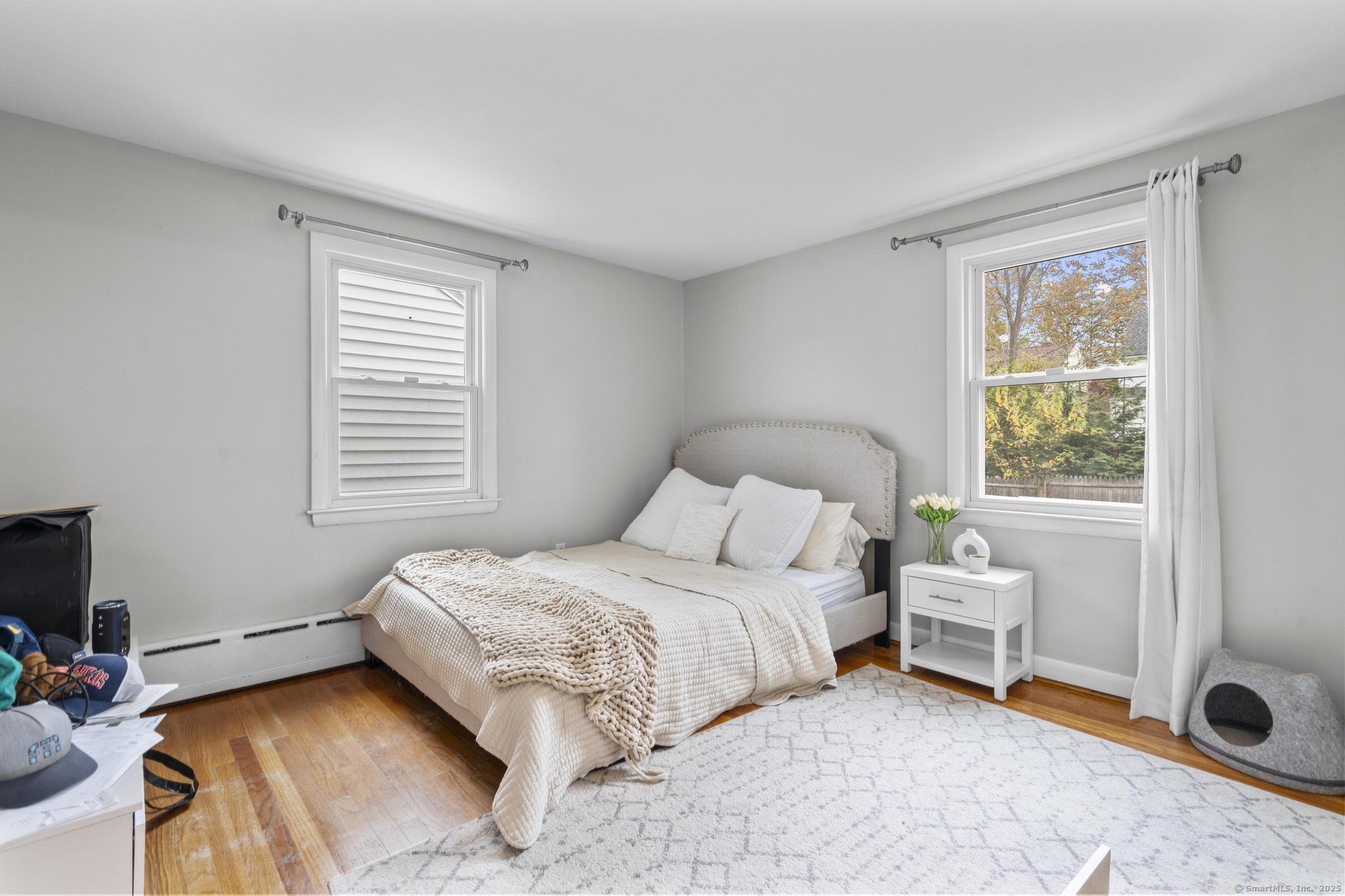 West Hartford, Connecticut 06119, United States, 2 Bedrooms Bedrooms, ,1 BathroomBathrooms,Residential,Pending,236863