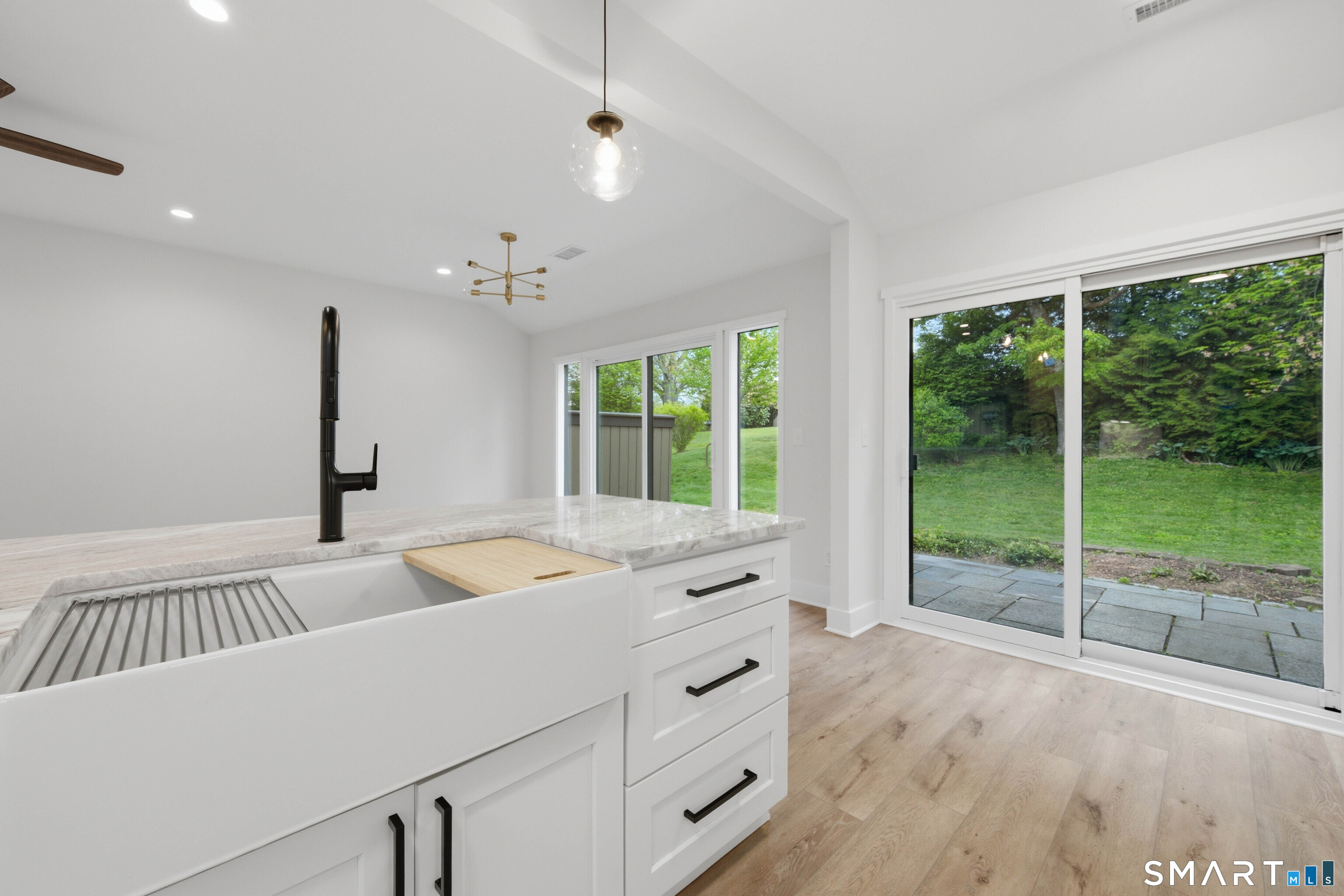 553 Heritage Village B