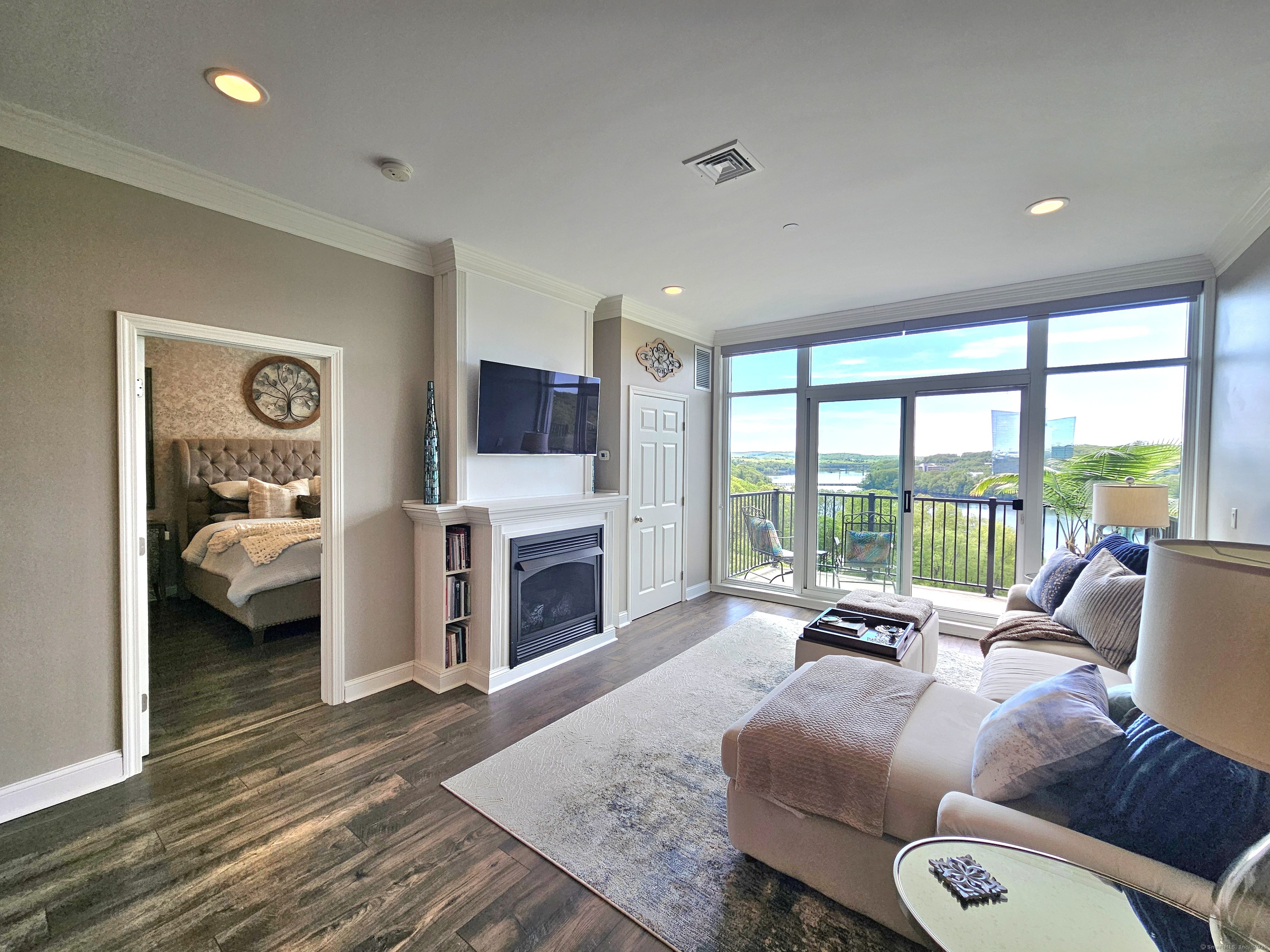 586 W Thames Street #APT 505, Norwich, Connecticut image 9