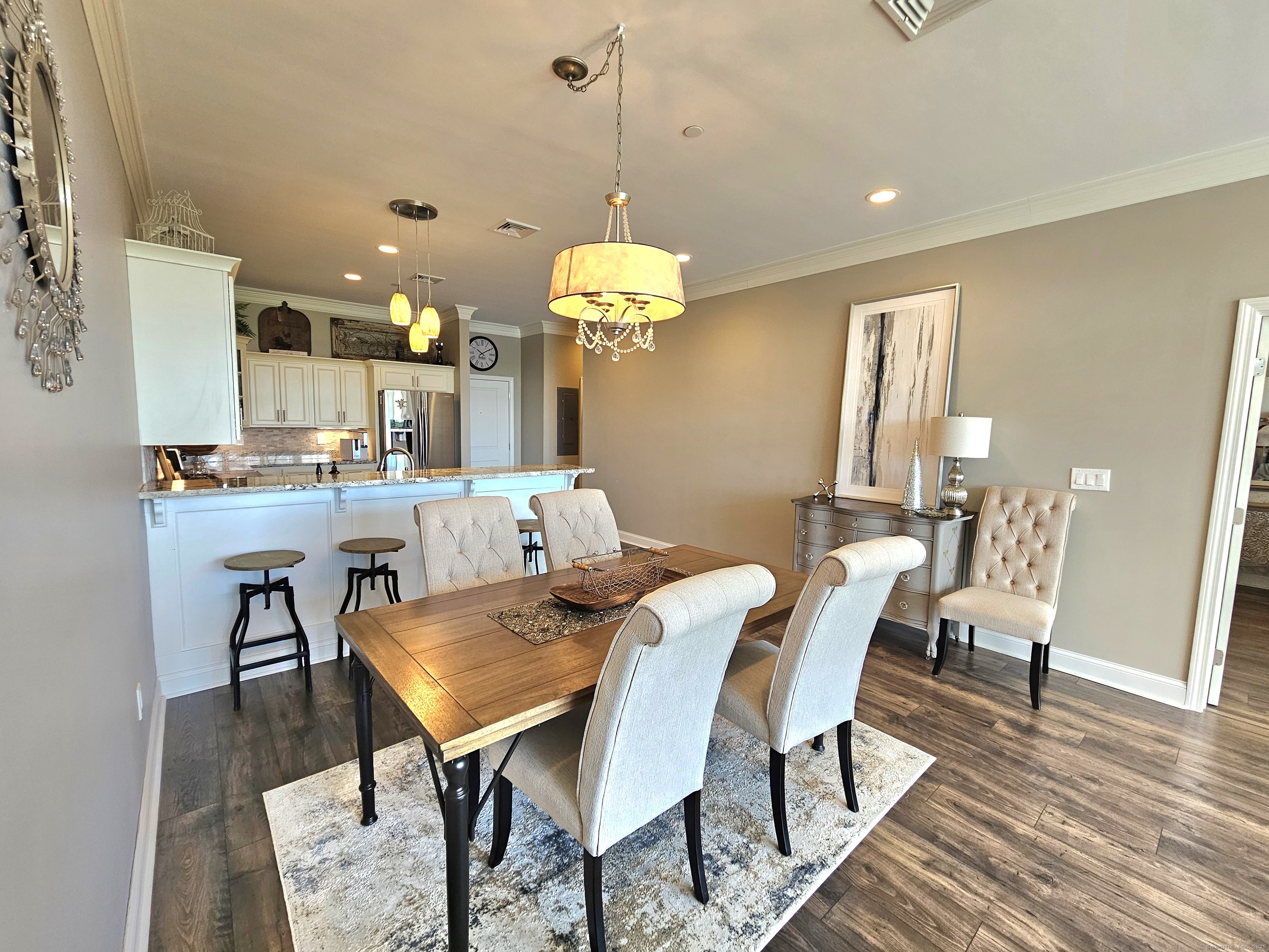 586 W Thames Street #APT 505, Norwich, Connecticut image 17