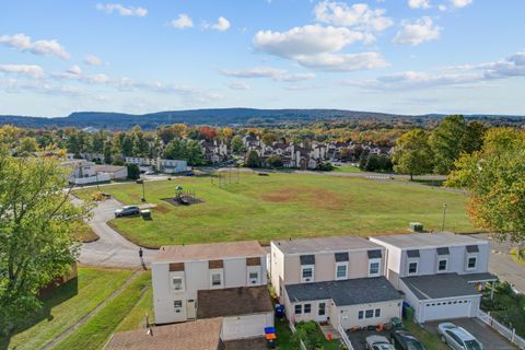 Tiny photo for 7 Inverness Square, Middletown, CT 06457 (MLS # 24132438)