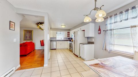 Tiny photo for 7 Inverness Square, Middletown, CT 06457 (MLS # 24132438)