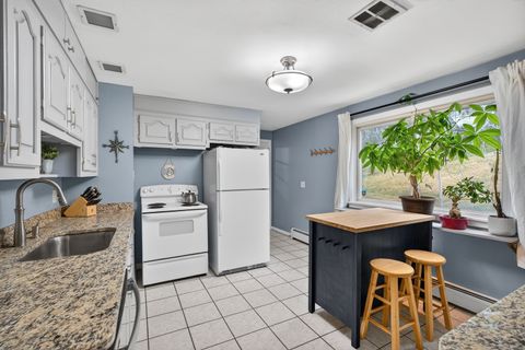 Tiny photo for 91 Highview Terrace, Middletown, CT 06457 (MLS # 24143903)