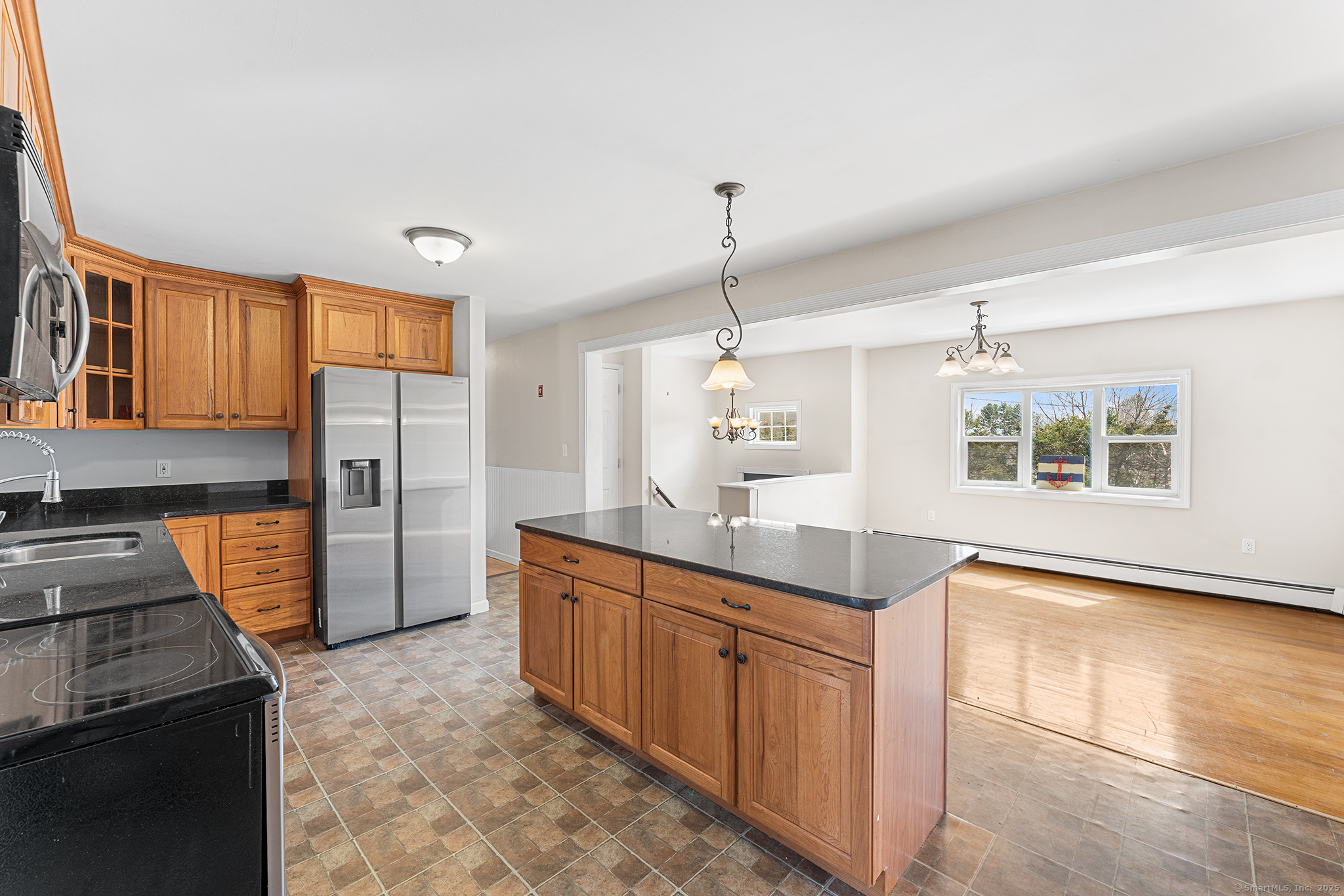 8 Glasgo Road, Stonington, Connecticut image 10