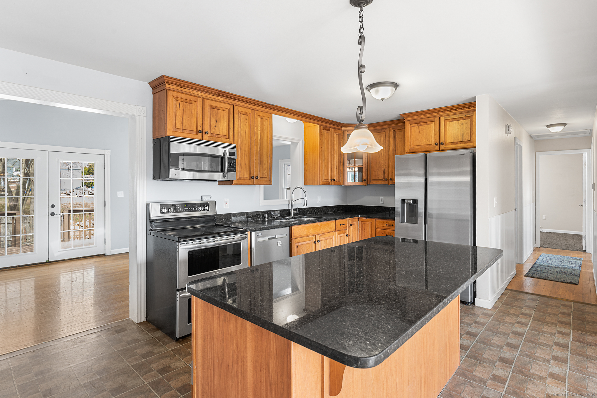 8 Glasgo Road, Stonington, Connecticut image 7