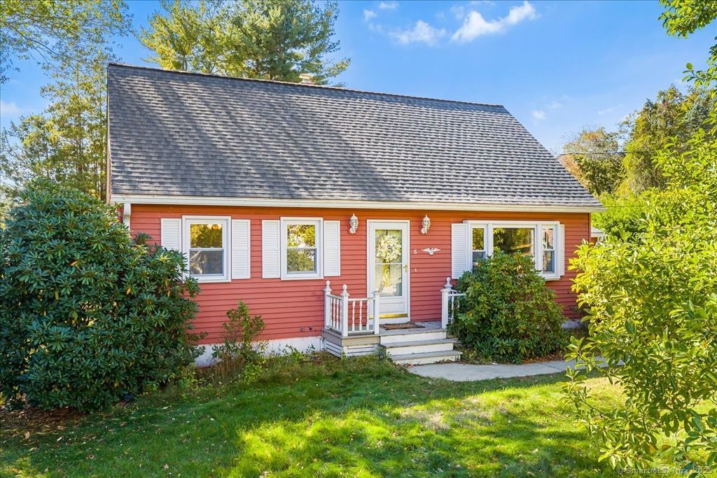 Photo of 8 Aspen Court, Norwich, CT 06360 (MLS # 24132981)