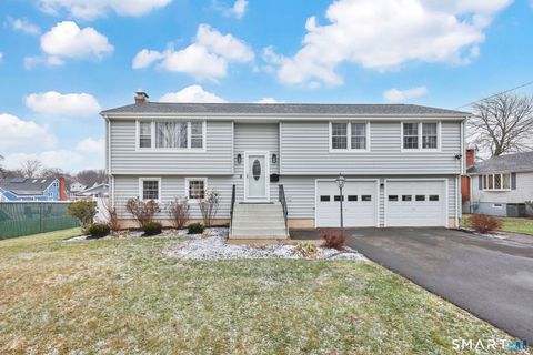 24 Ridge Crest Circle Wethersfield CT 06109
