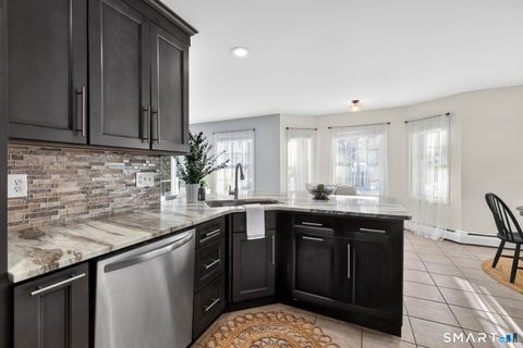 Tiny photo for 27 April Way, Bloomfield, CT 06002 (MLS # 24152101)