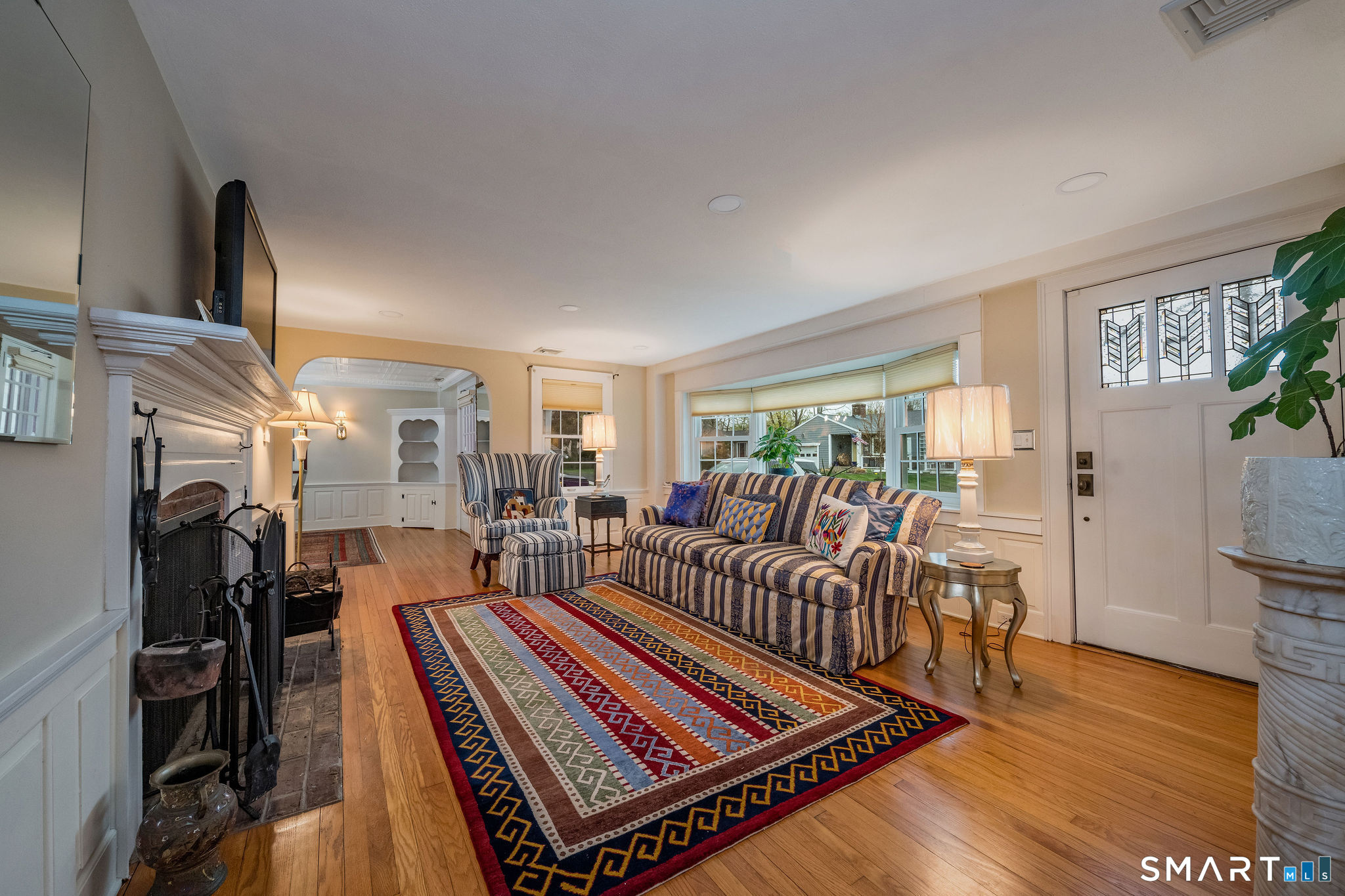 6 Cedar Island Avenue