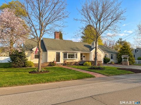 Photo of 6 Cedar Island Avenue, Clinton, CT 06413 (MLS # 24168689)