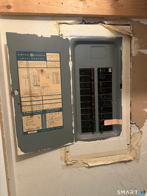 Tiny photo for 20 Harbour Village #G, Branford, CT 06405 (MLS # 24146647)