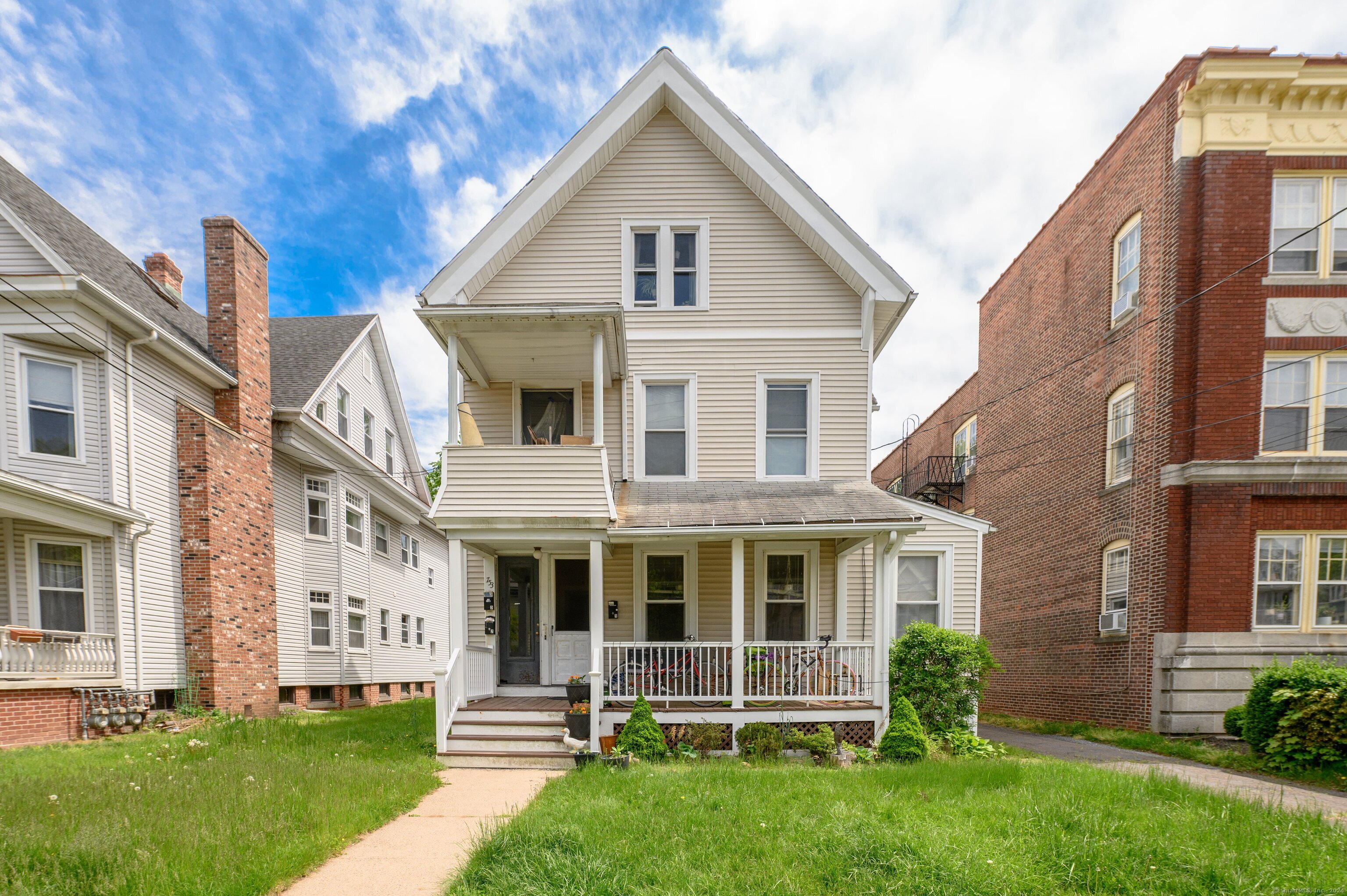 751 Orange Street 2nd floor