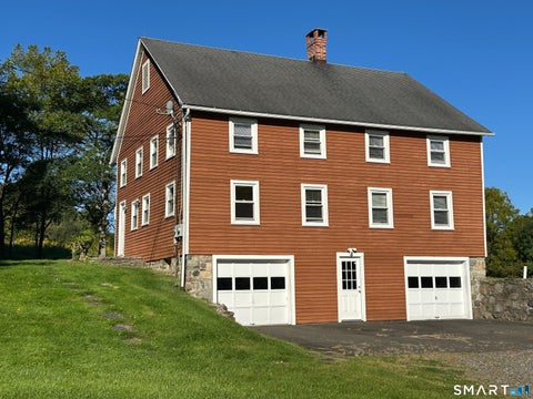 Photo of 435 Ridgebury Road, Ridgefield, CT 06877 (MLS # 24207053)