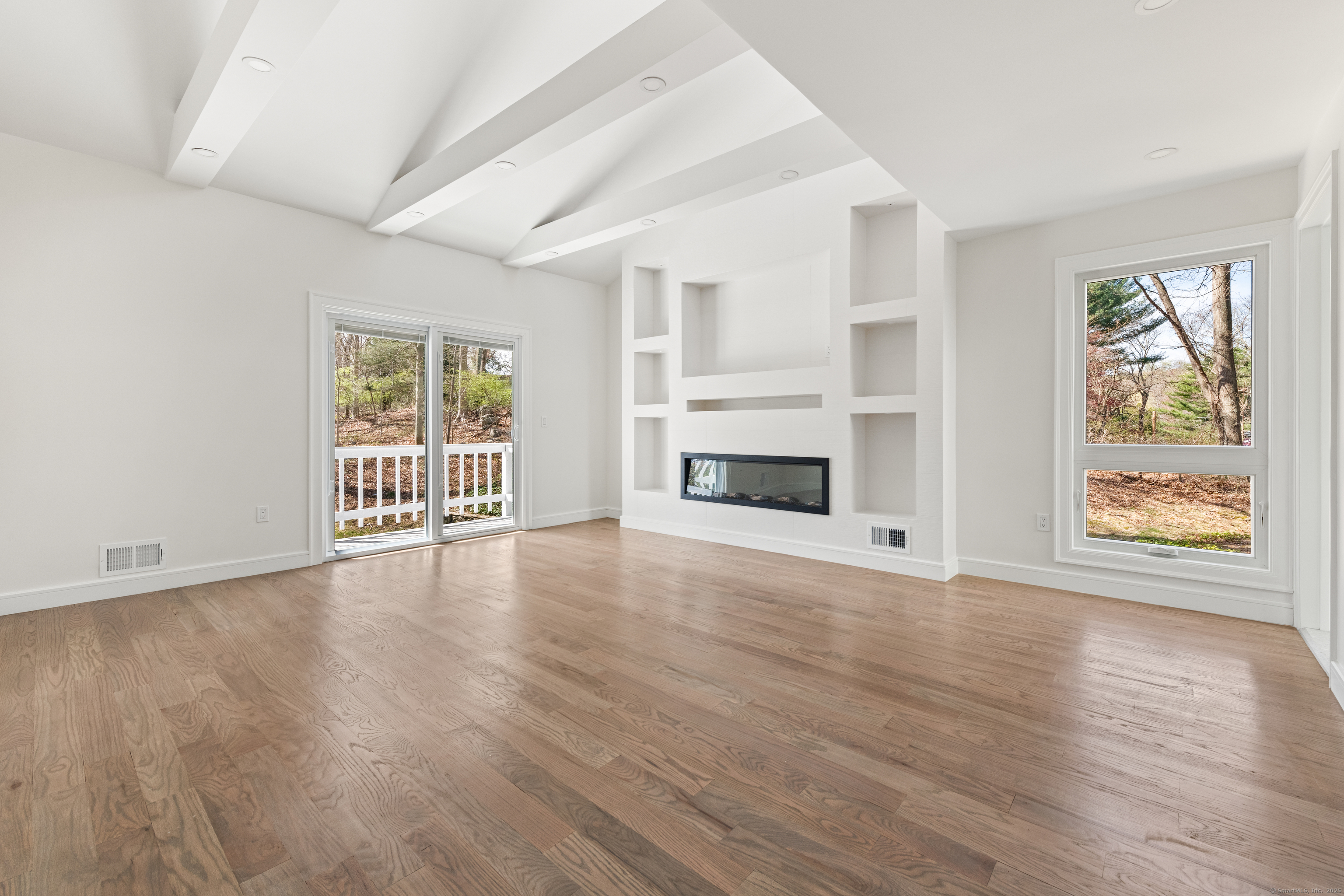 16 Hedge Brook Lane, Stamford, Connecticut image 23