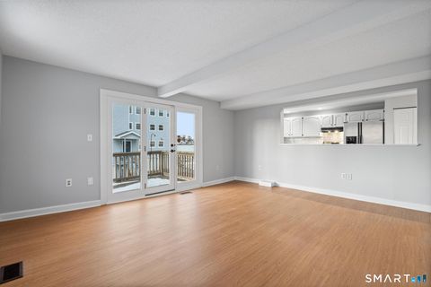 Tiny photo for 702 Quinnipiac Avenue #APT A, New Haven, CT 06513 (MLS # 24157559)