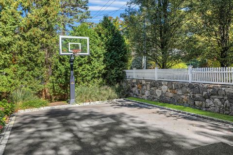 Tiny photo for 93 Mansfield Avenue, Darien, CT 06820 (MLS # 24144162)