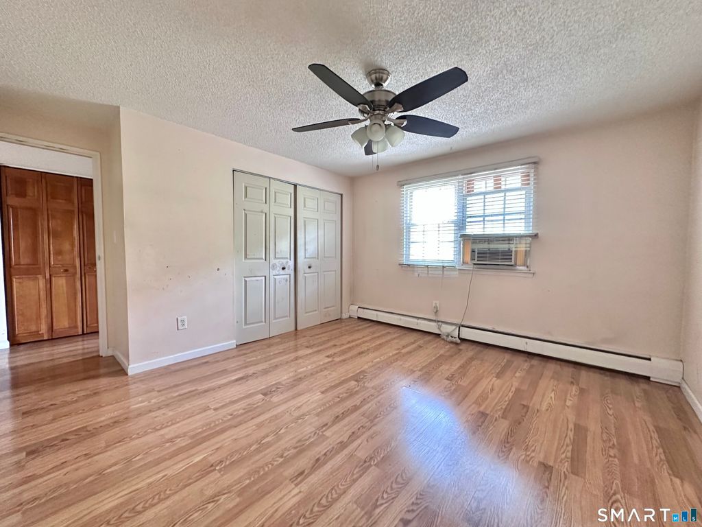 Photo of 35 Sigwin Drive #35, Wallingford, CT 06492 (MLS # 24170200)