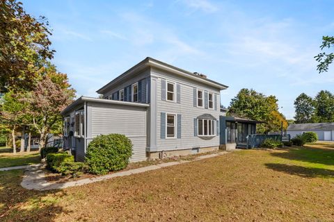 A home in Farmington