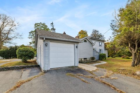 A home in Farmington