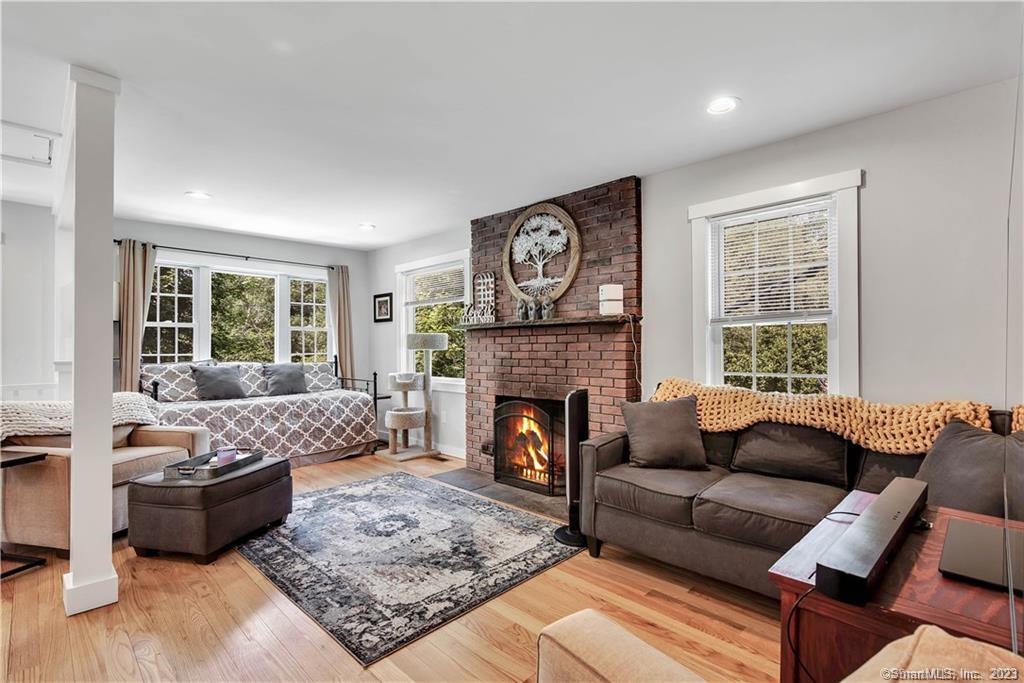 32 Lakeview Drive