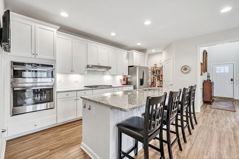 Tiny photo for 930 Tillinghast Drive #930, Oxford, CT 06478 (MLS # 24137749)