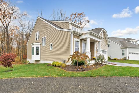 Tiny photo for 930 Tillinghast Drive #930, Oxford, CT 06478 (MLS # 24137749)