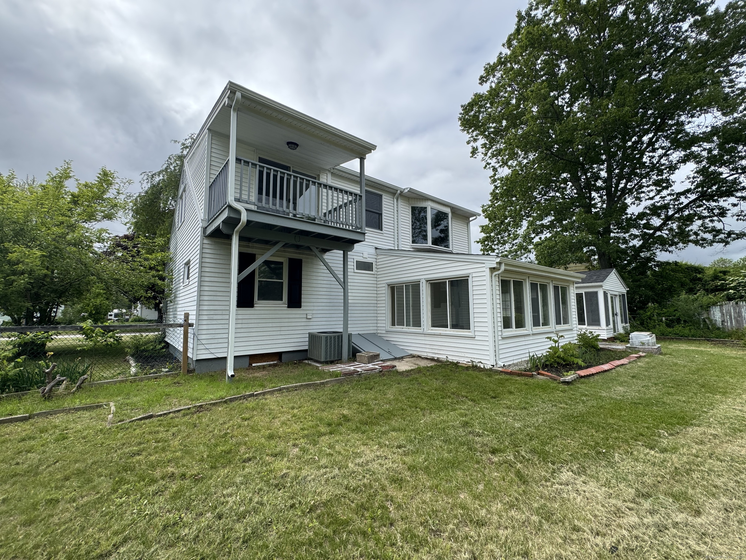 15 S Pine Street, Plainfield, Connecticut image 4