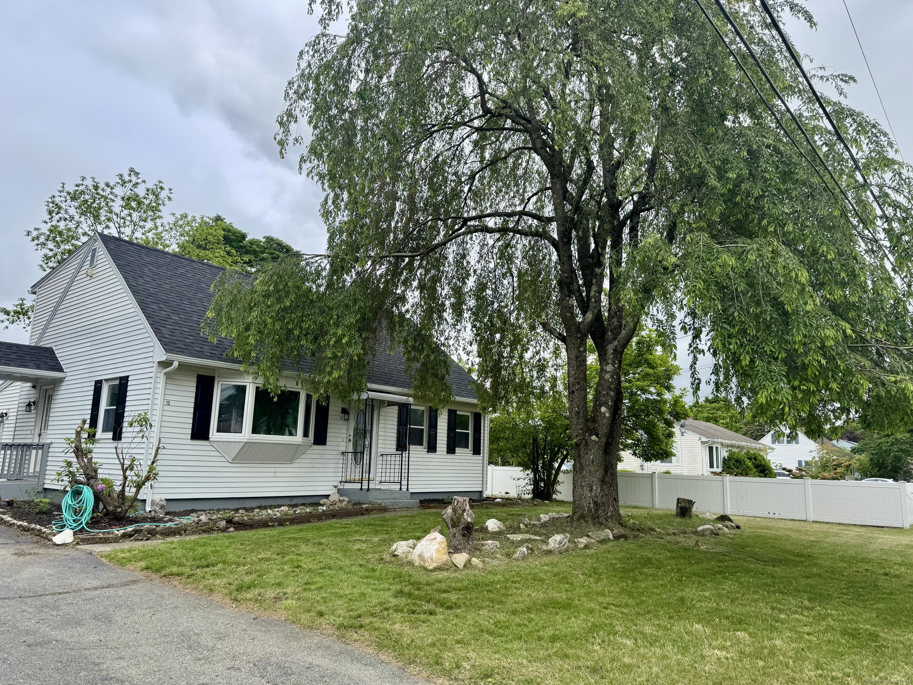 15 S Pine Street, Plainfield, Connecticut image 2
