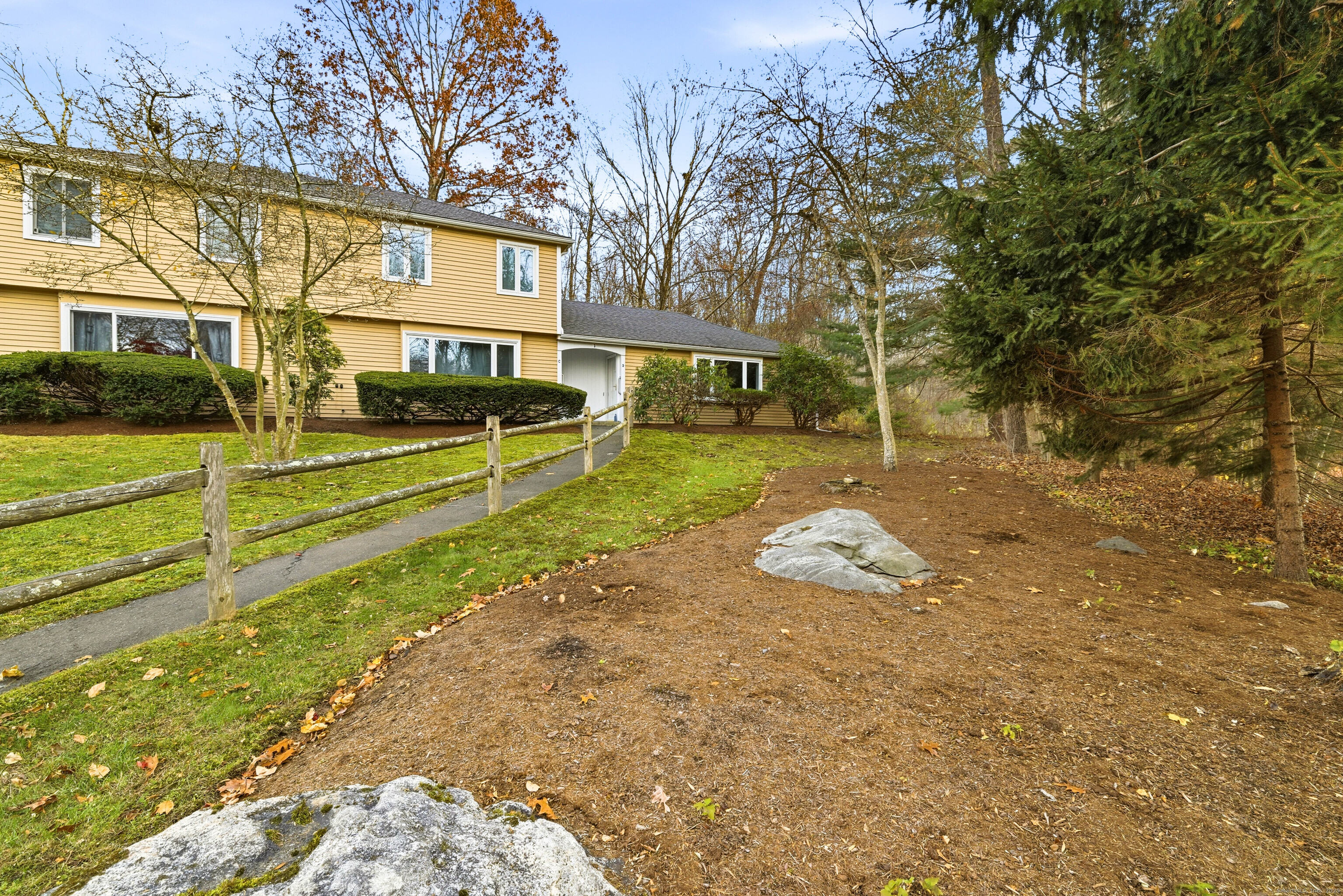 20 Comstock Avenue APT 3D