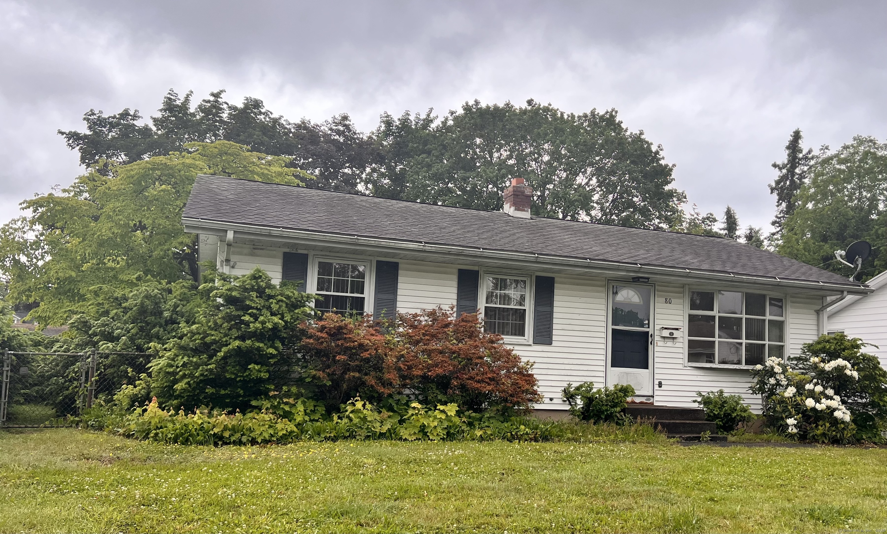 80 Village Circle, Hamden, Connecticut image 1